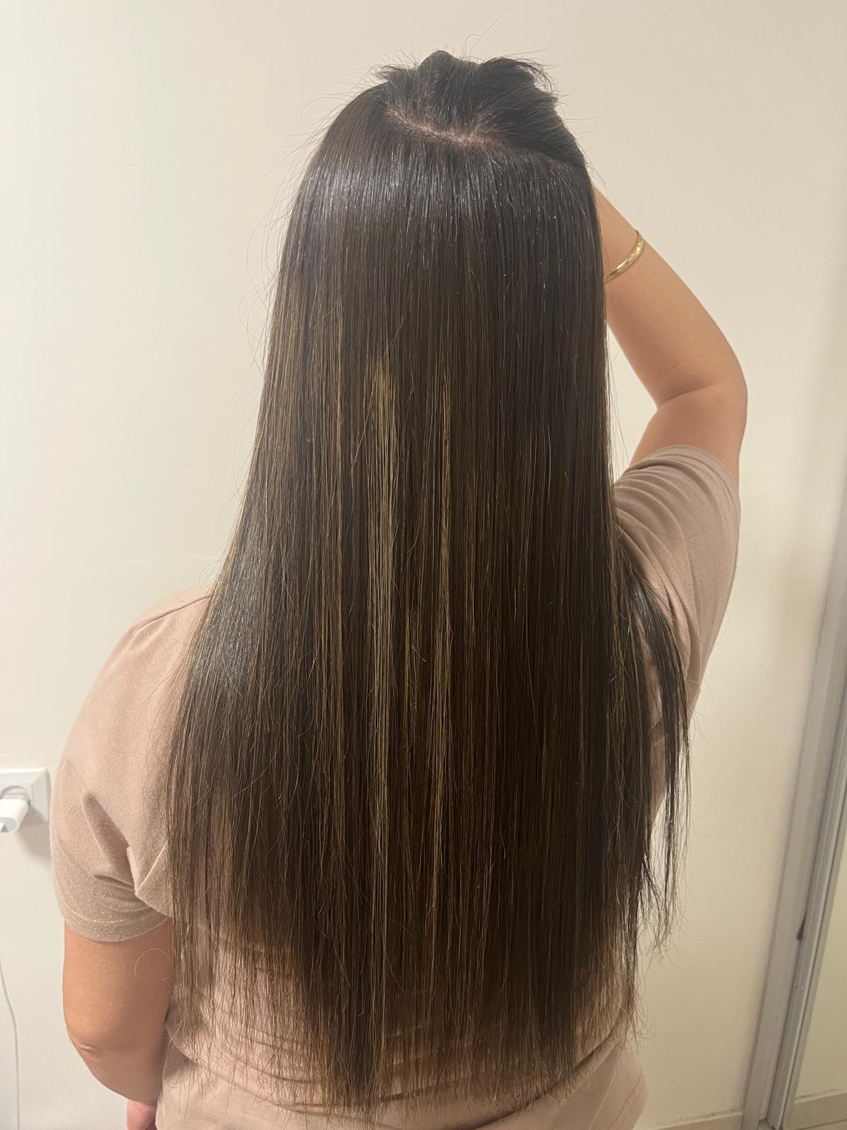 שיער אחרי ההחלקה - חלק, בריא ומבריק